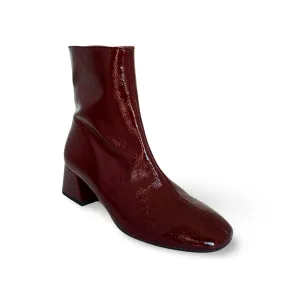 G5522 Burgundy Patent Short Boot