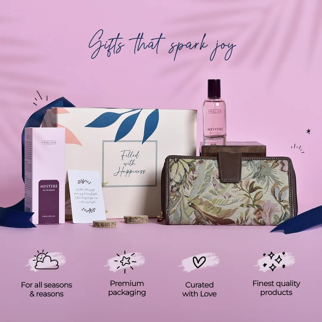 Gleevers Chic & Fragrant Gift for Women |Gift Box pack of 2 with Perfume(30 ml) & Faux Leather Clutch|Birthday Gift, Anniversary Gift, Valentine Gift, Secret Santa Gifts