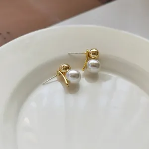 Gold Plated Style Simpel Geometric Pearl Earrings For Women & Girls Cubic Zirconia Alloy Earring Set - Pair Of 1