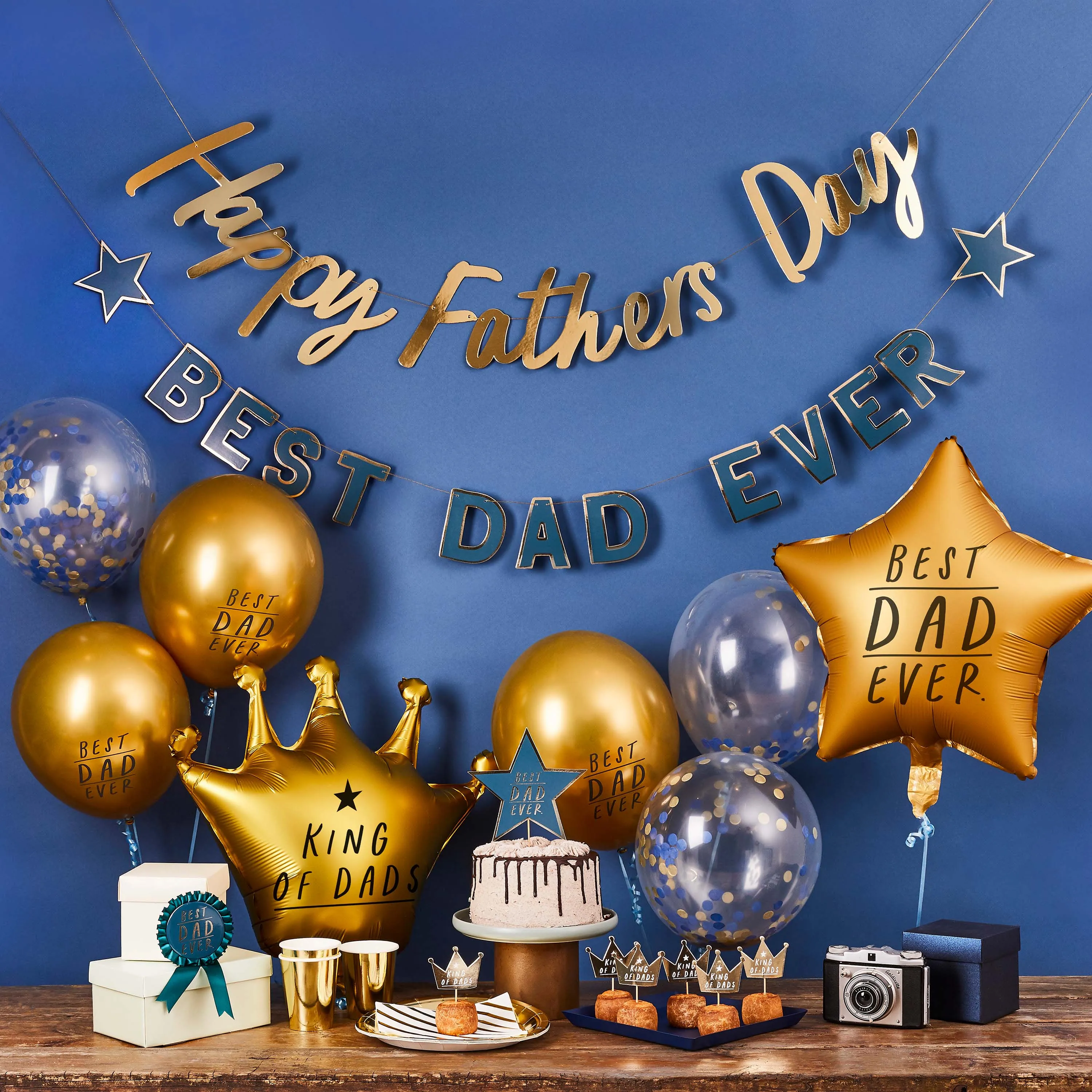 Gold Star 'Best Dad Ever' 18" Foil Balloon