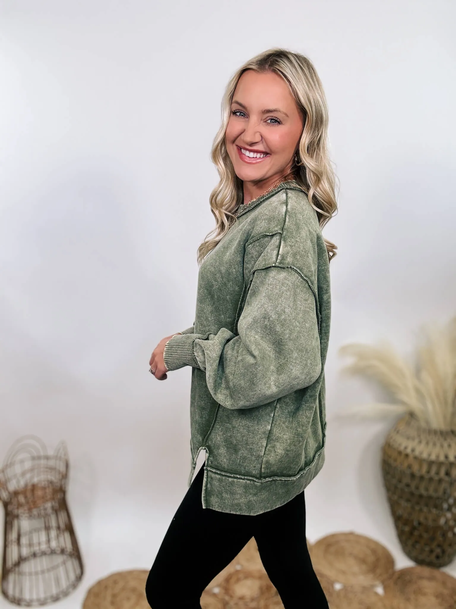 Green Acid Washed Exposed Seam Fleece Sweatshirt Pullover