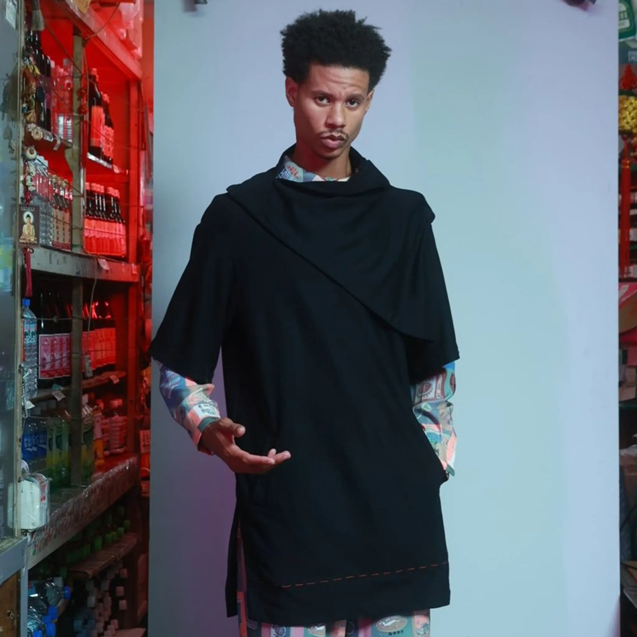 Hollow Neck Layers Top