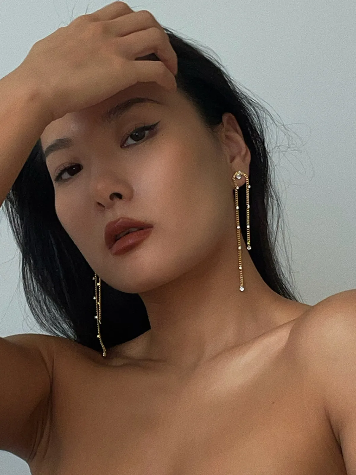 Hot Fashionable Long Dangling Zircon Earrings
