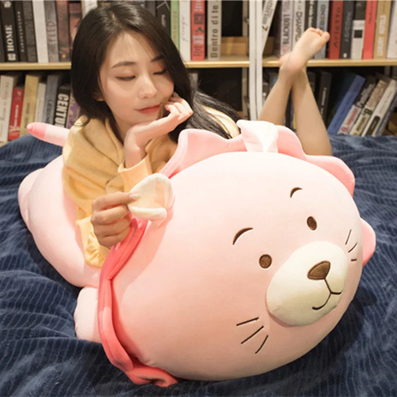 Hugo: The Great Giant Lion Plush