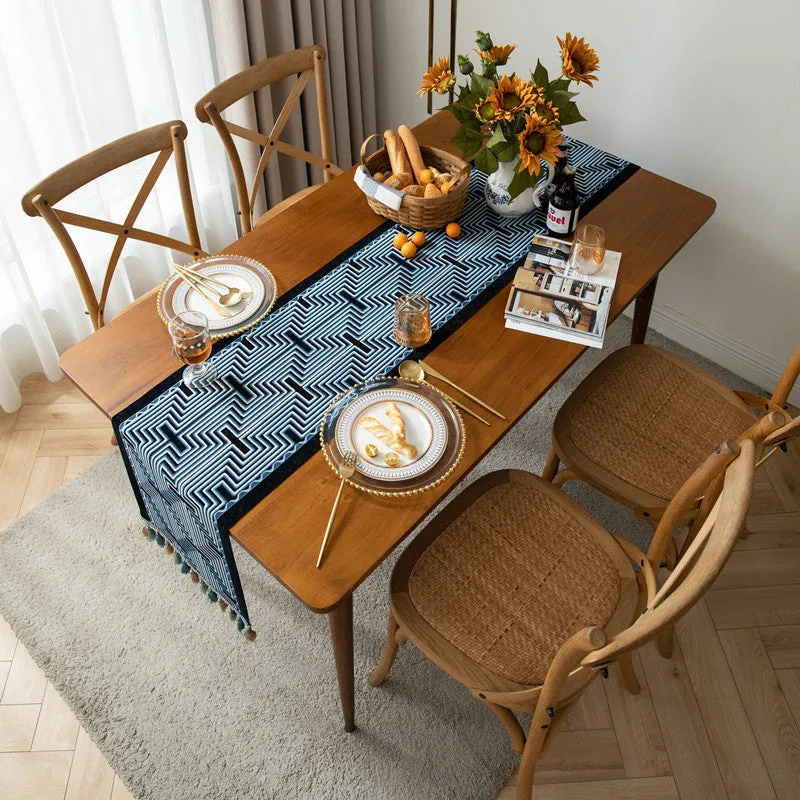 Jacquard Table Runner American Retro Geometric Line Tassel Table Runner Polyester Tablecloth Tailstock Flag Chest of Drawers Dustproof Tablecloth