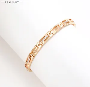 Jewelry cross-border fashion buckle bracelet women's niche retro light luxury temperament jewelry