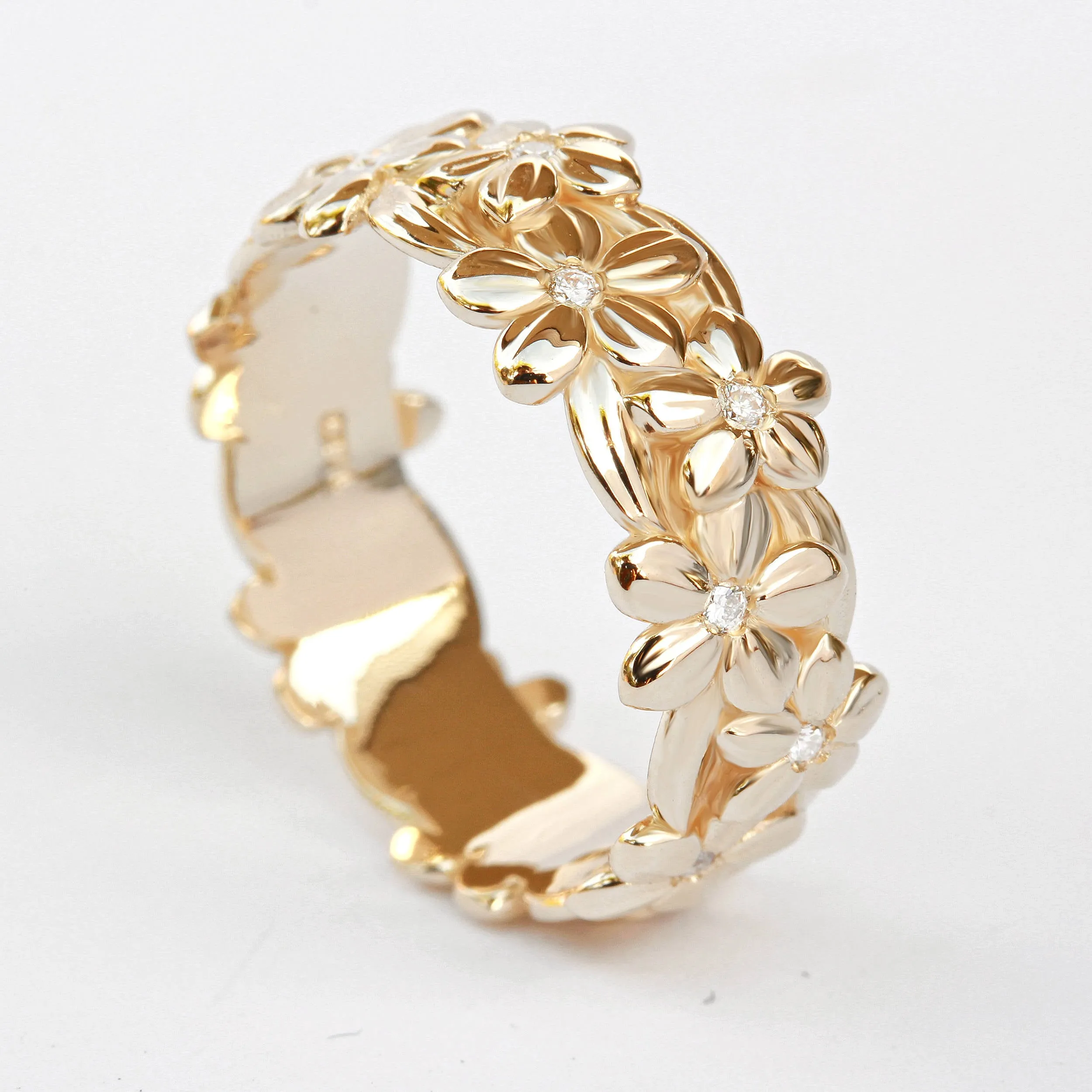 Jungle Unique Floral Diamond Wedding Band