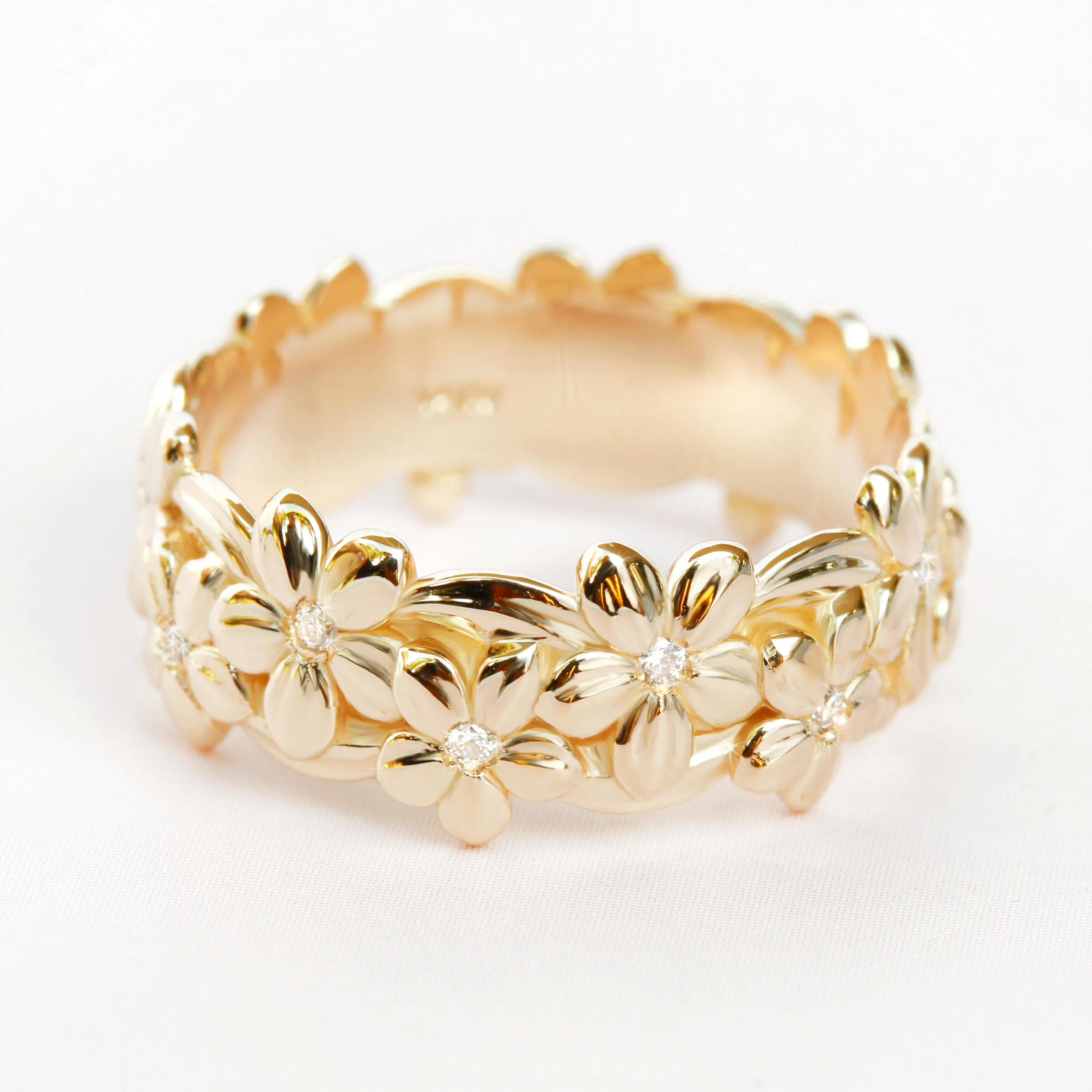 Jungle Unique Floral Diamond Wedding Band
