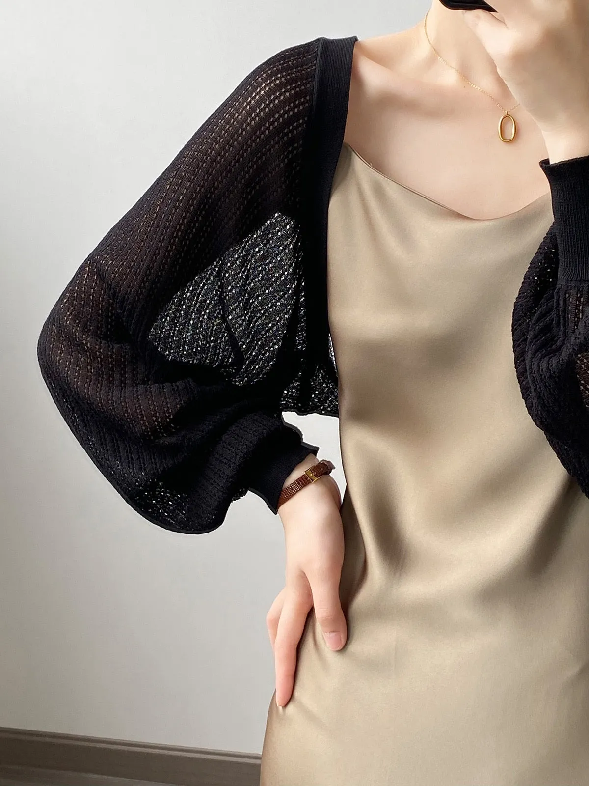 [Korean Style] 2 Colors Puff Sleeve Cropped Cardigan