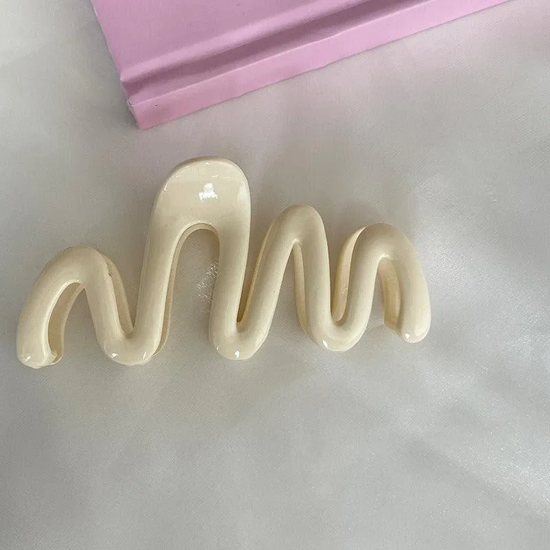 Ladies Simple Casual Wave Shaped Hair Claw Clip SKAJ074