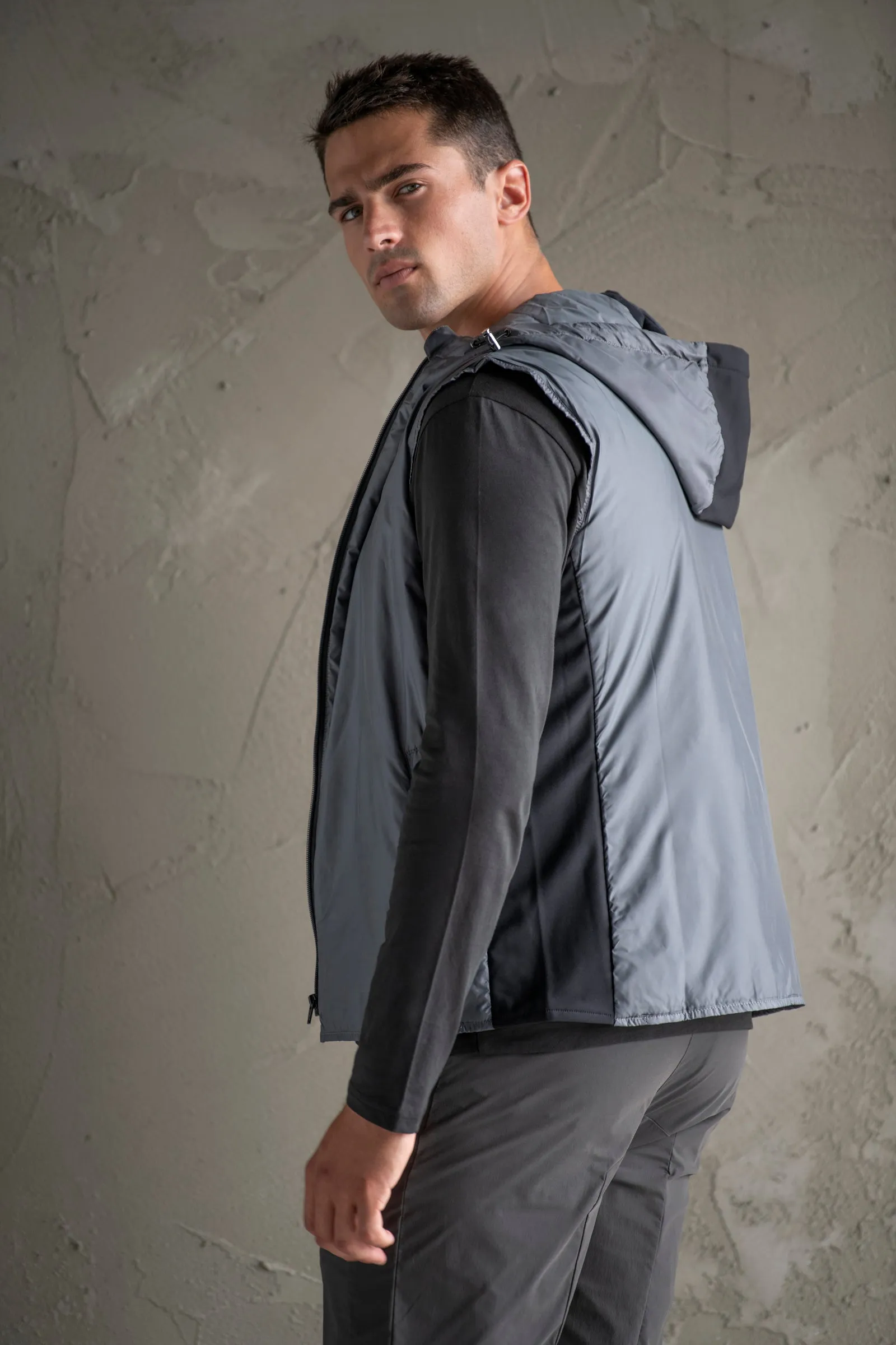 Leonardo Hooded Vest