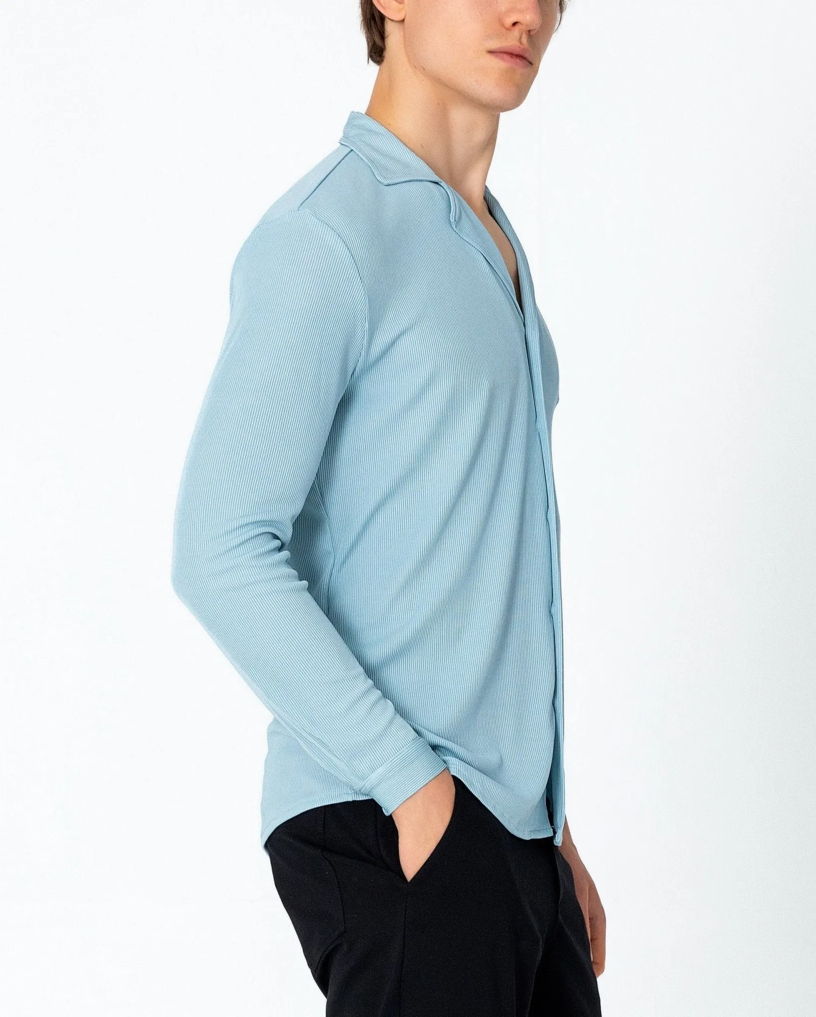 Lightweight Drapery Plisse Shirt - Blue
