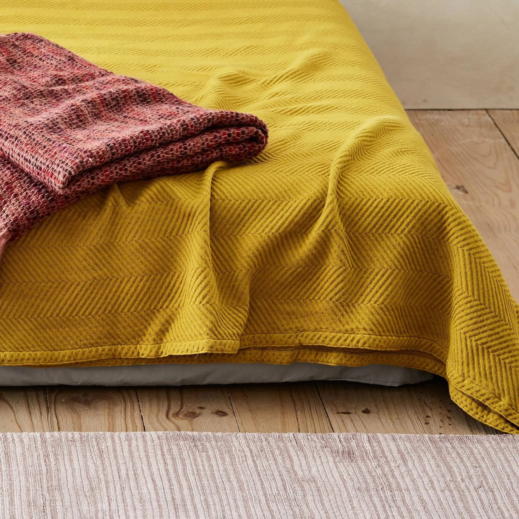 Lixa Cotton Bedspread [Mustard]