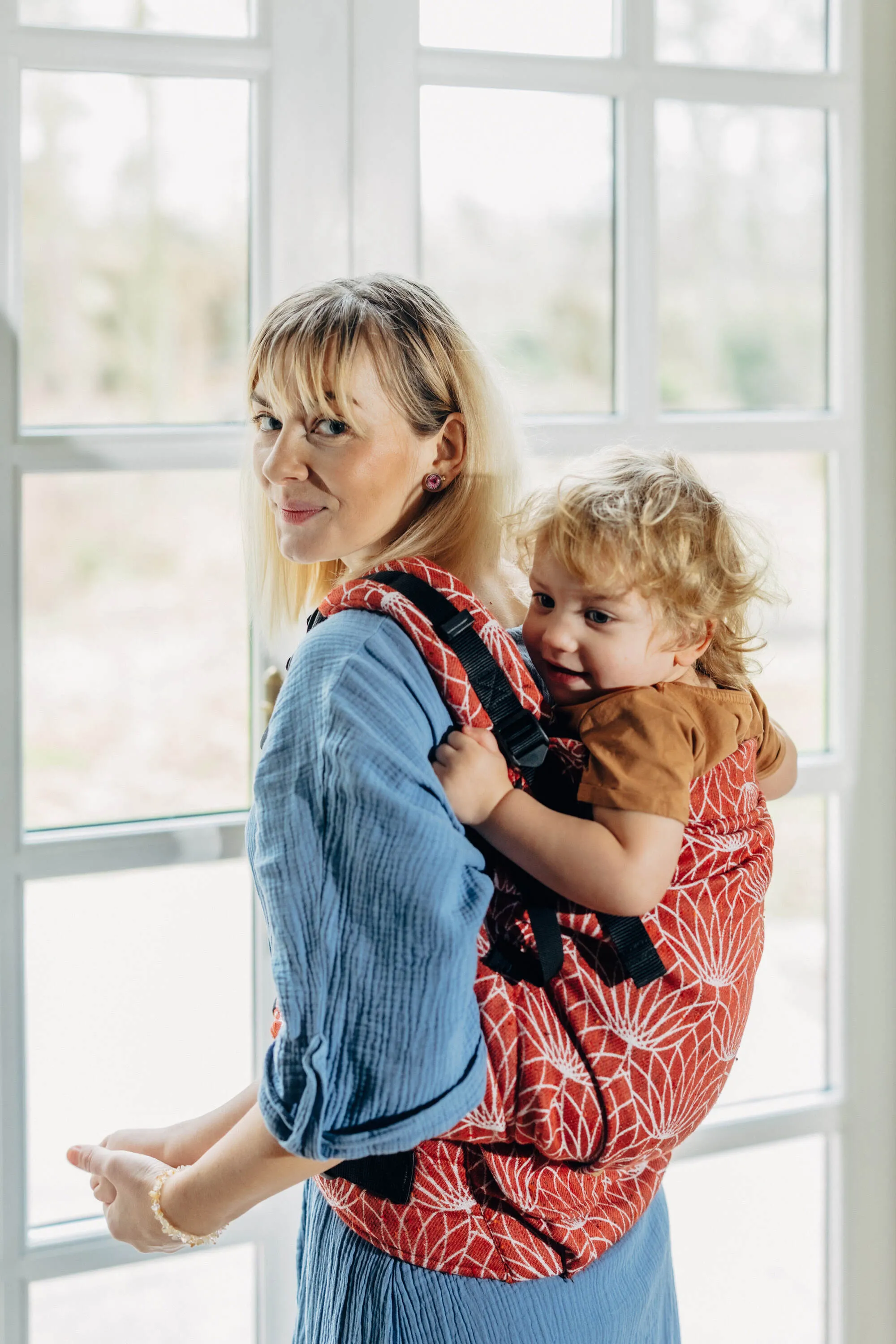 Lotus Foxy LennyPreschool Carrier by LennyLamb