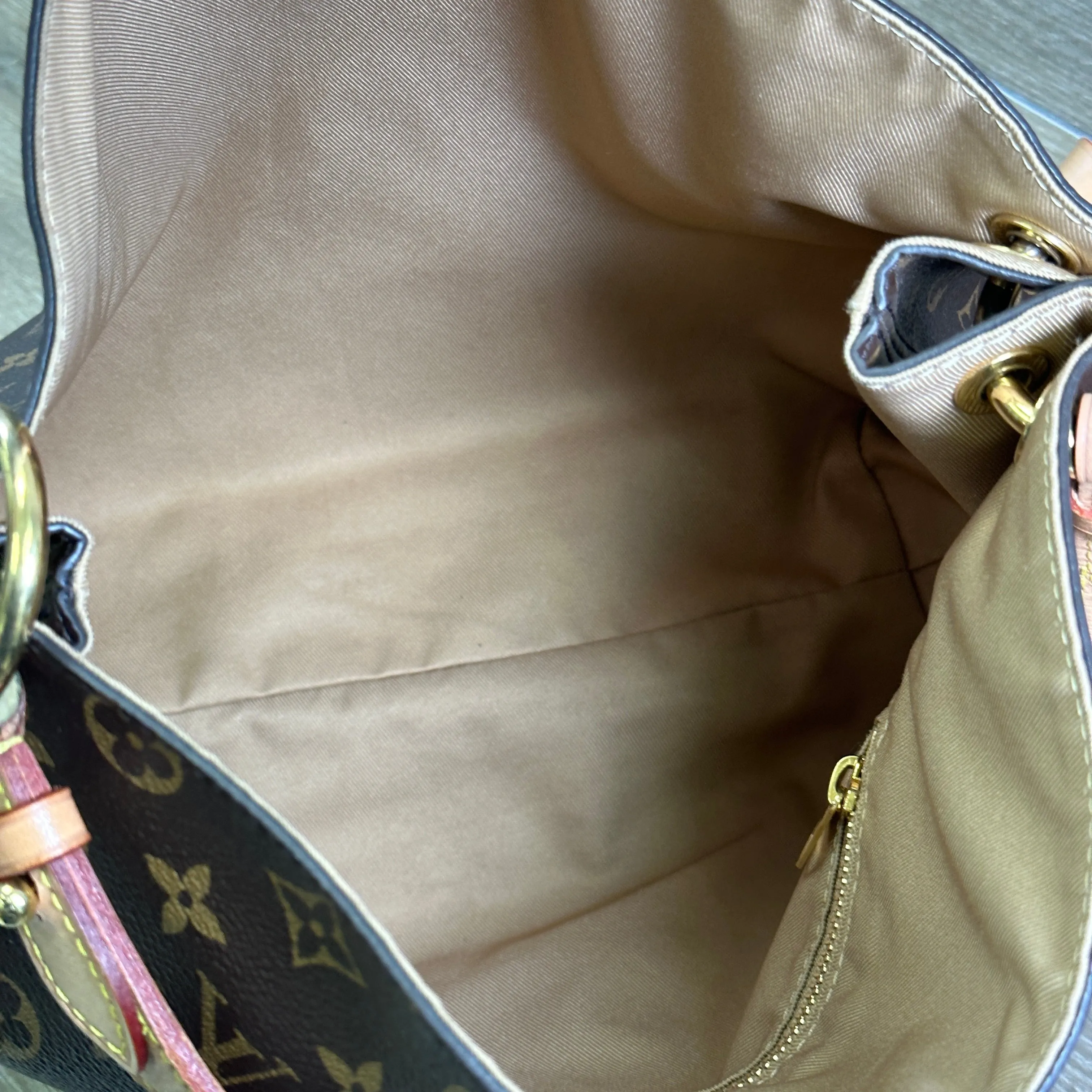 Louis Vuitton Graceful PM - Beige Monogram