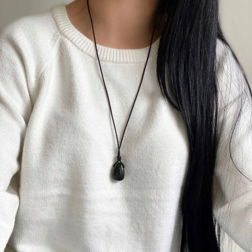 Luck Strings Nuummite Pendant - Mystical Empowerment