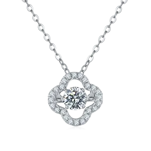 Lucky Clover 0.5Carat Moissanite Necklace