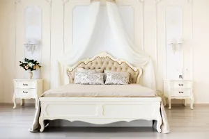 Luxury Modern European Style Hand Carving Bed