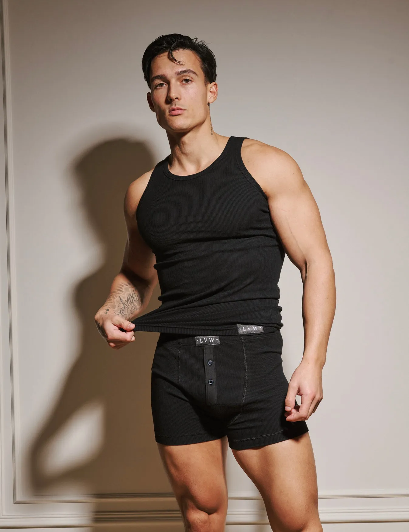LVW ESSENTIAL TANKTOP - Black