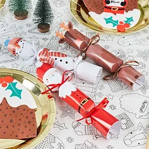 Make Your Own Festive Friends Cracker Kit Pack of 6