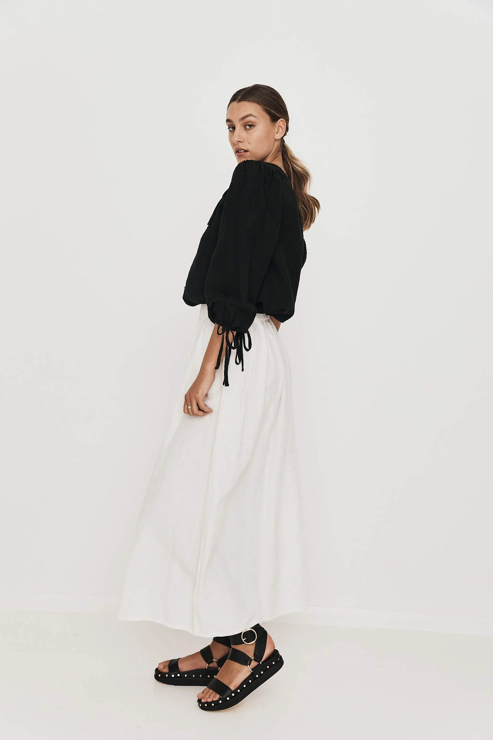 Mara Blouse in Black