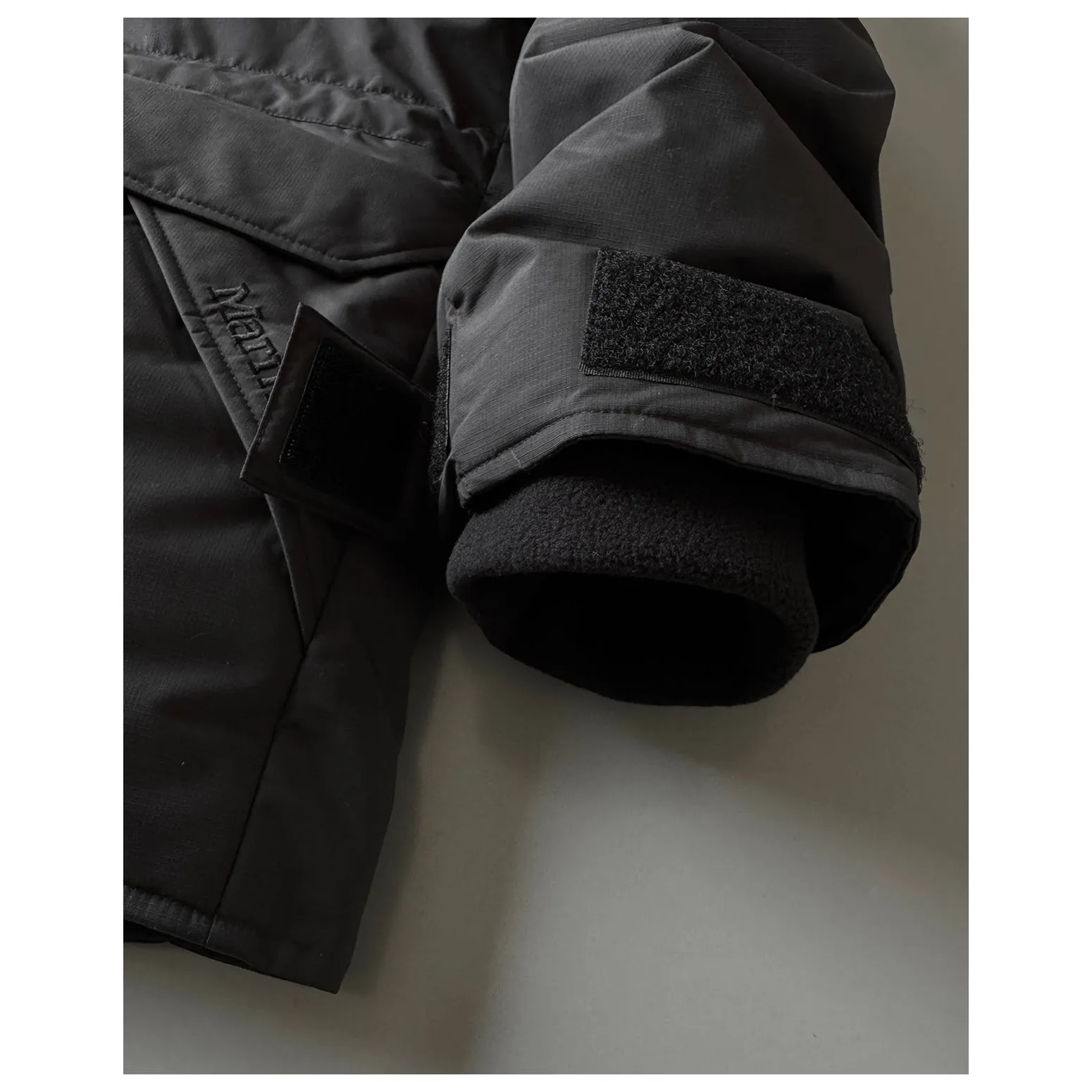 〈Marmot〉Dima Down Jacket