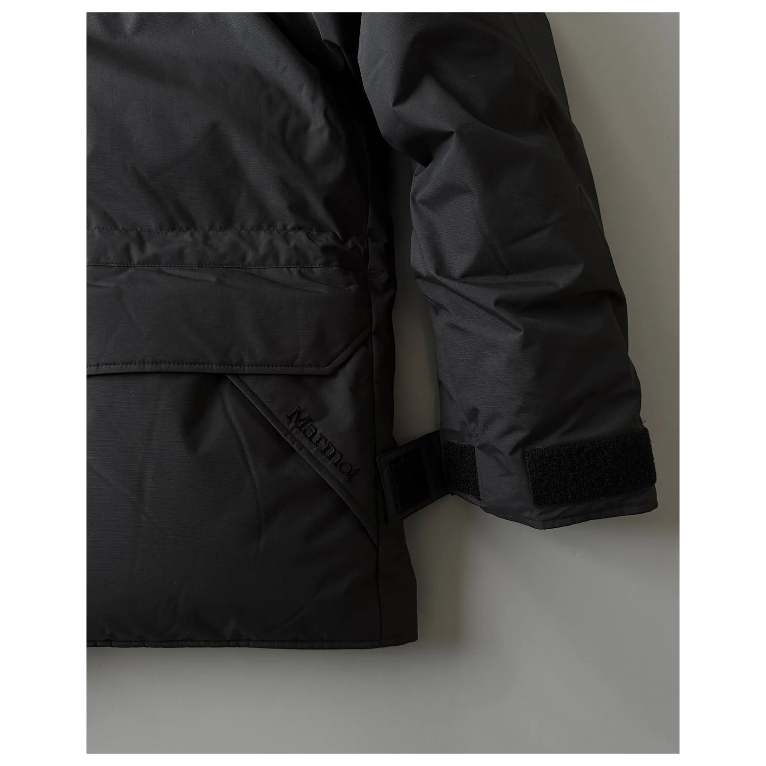 〈Marmot〉Dima Down Jacket