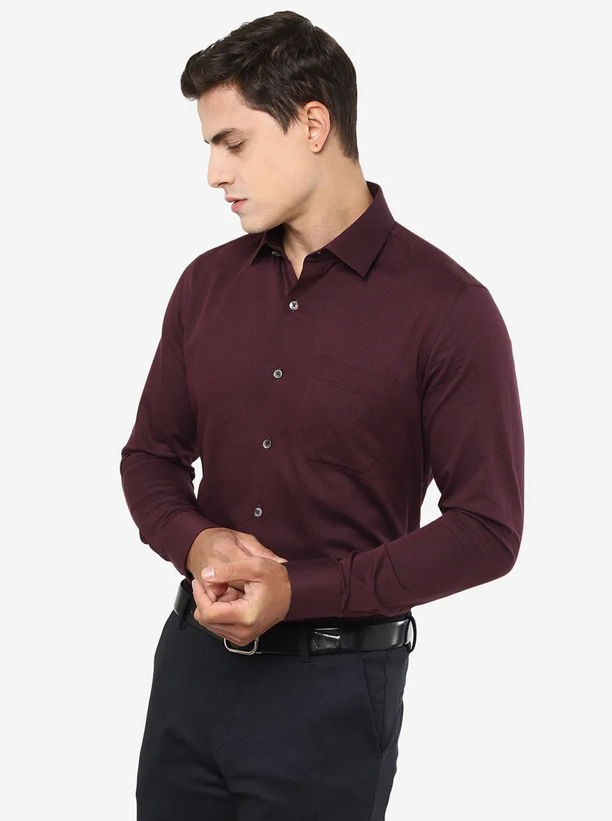 Maroon Solid Slim Fit Formal Shirt | JadeBlue