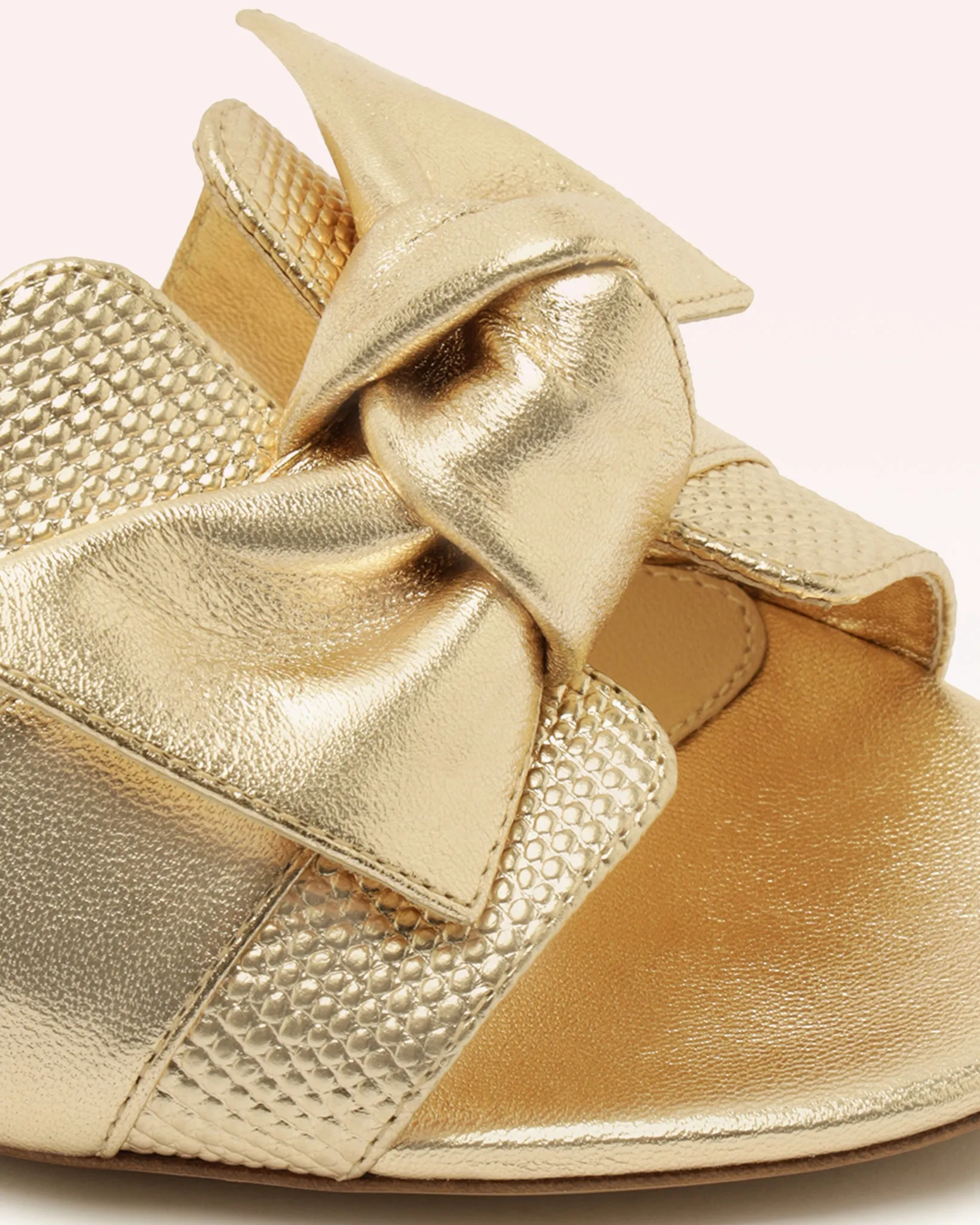 Maxi Clarita Flat Golden