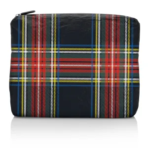 Medium Zipper Pack in Holiday Plaid Pattern