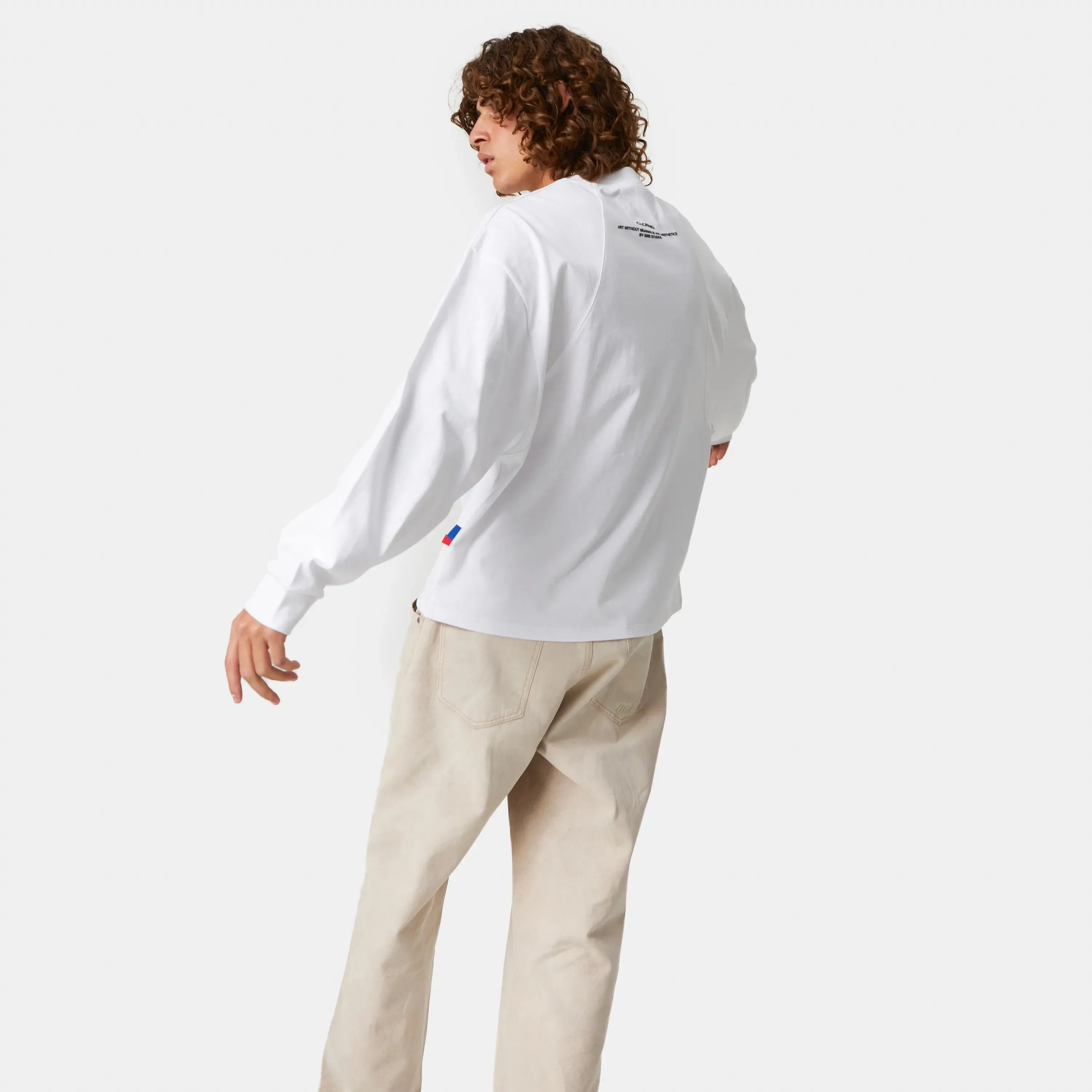 Merch Pearl Long Sleeve