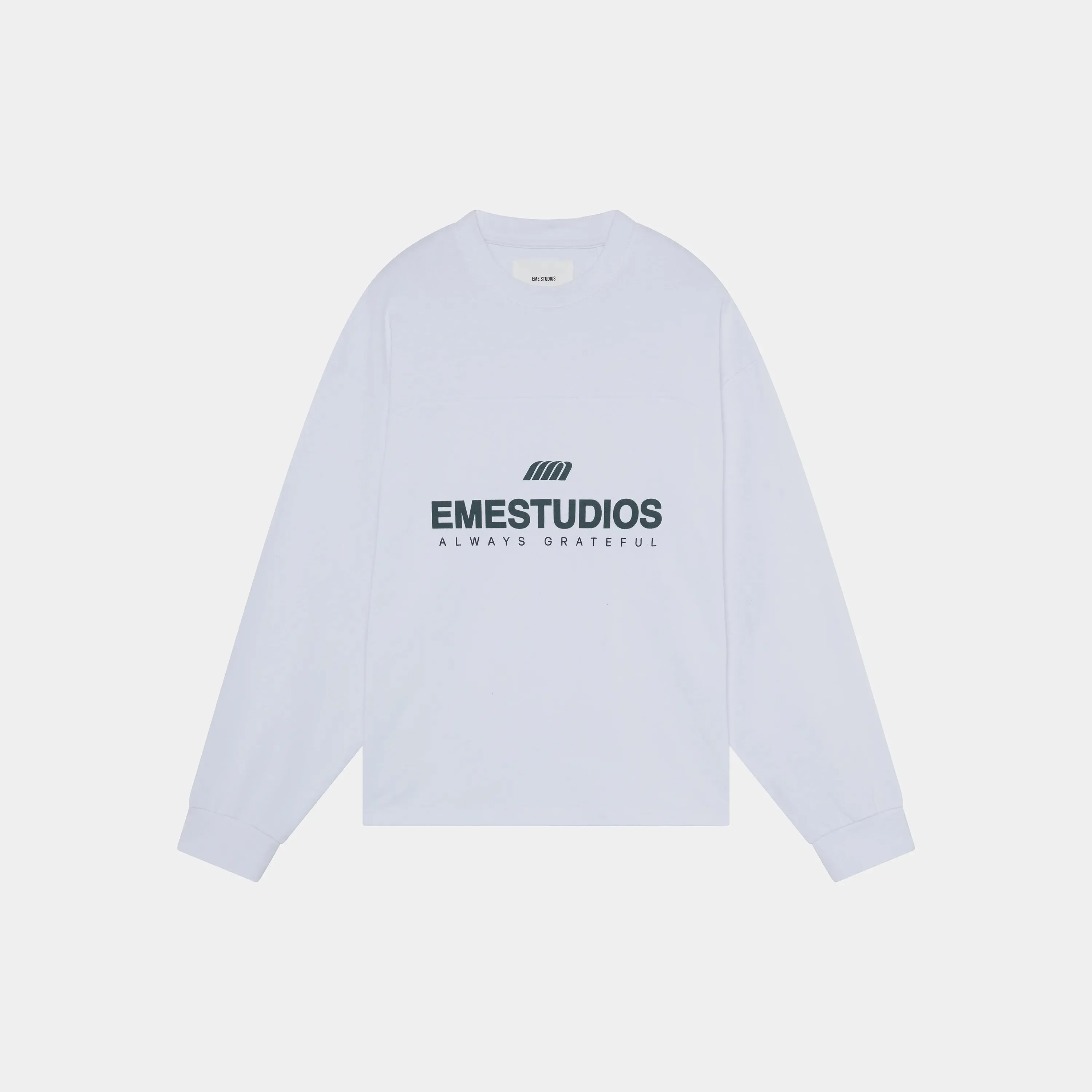 Merch Pearl Long Sleeve