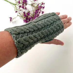 Merino Hand Warmers with Cable