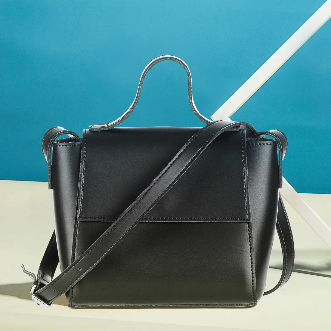 MINISO Retro Crossbody Bag