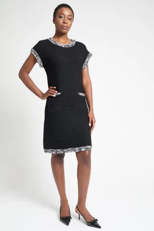 Modern Fit Contrast Trim Shift Dress