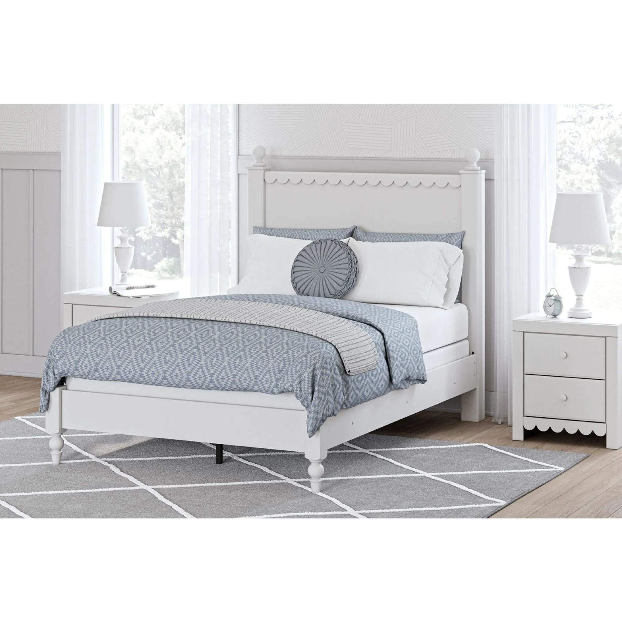 Mollviney Full Panel Bed
