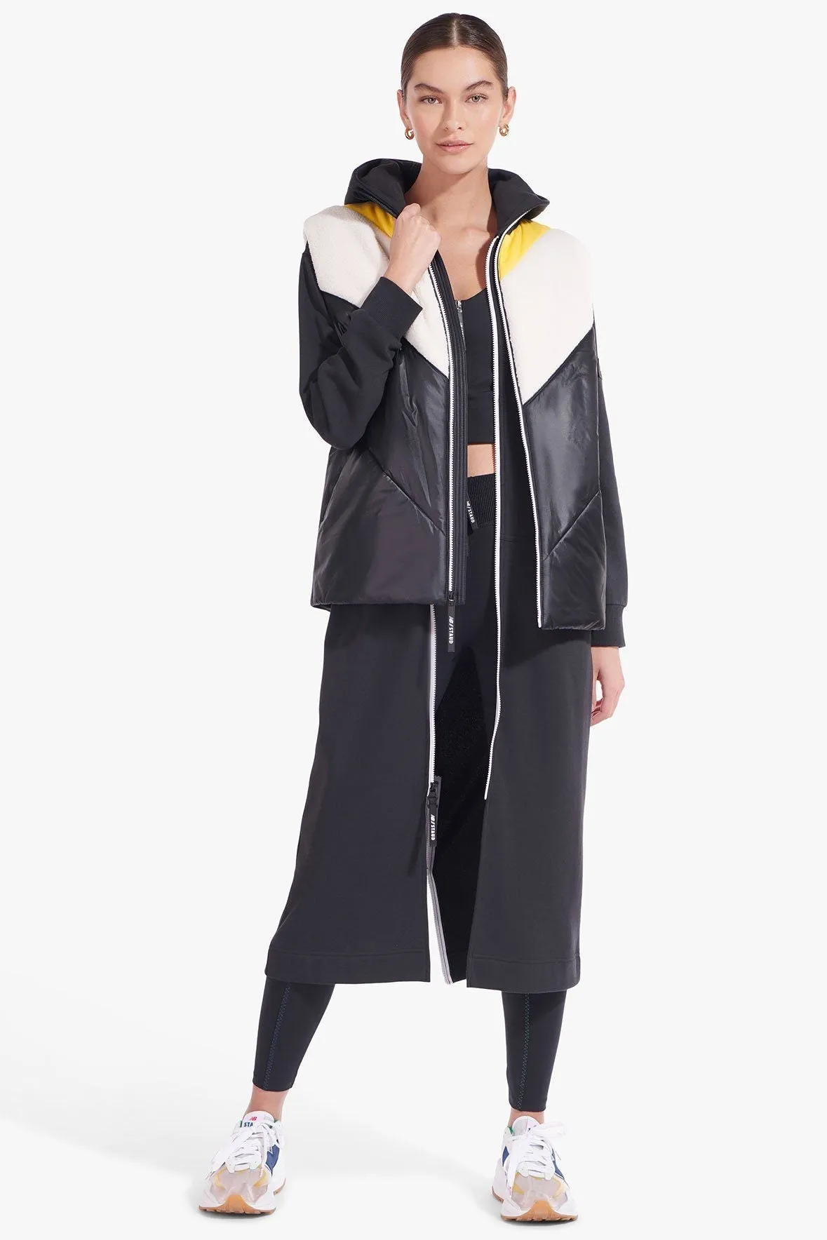 NB x STAUD PUFFER VEST | BLACK