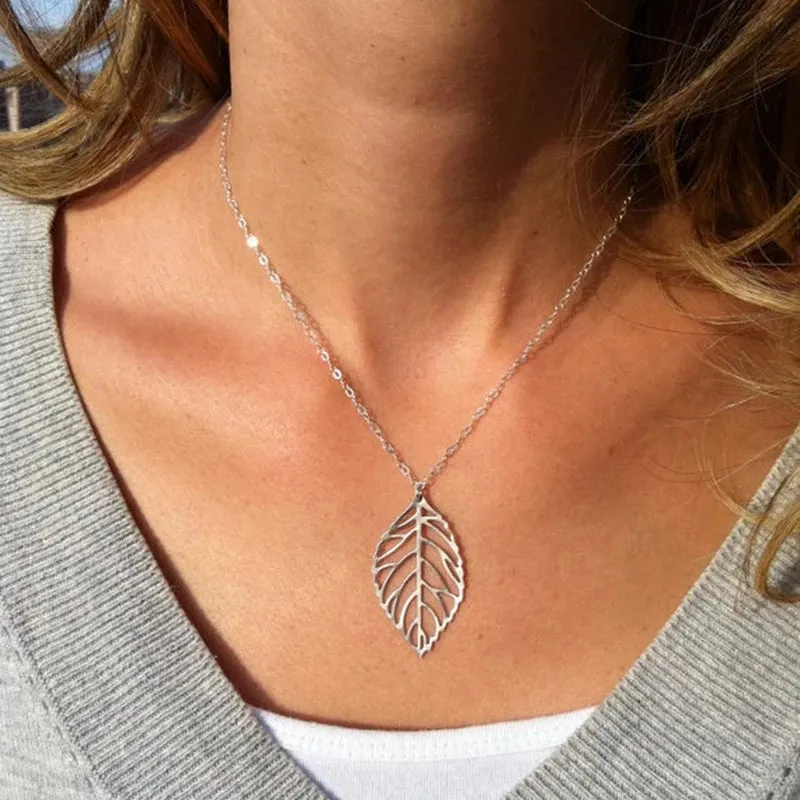 New Fashion Double Leaves Women Boho Simple Alloy Clavicle Necklace Leaf Pendants Necklaces Collares Accessories Jewelry Gift