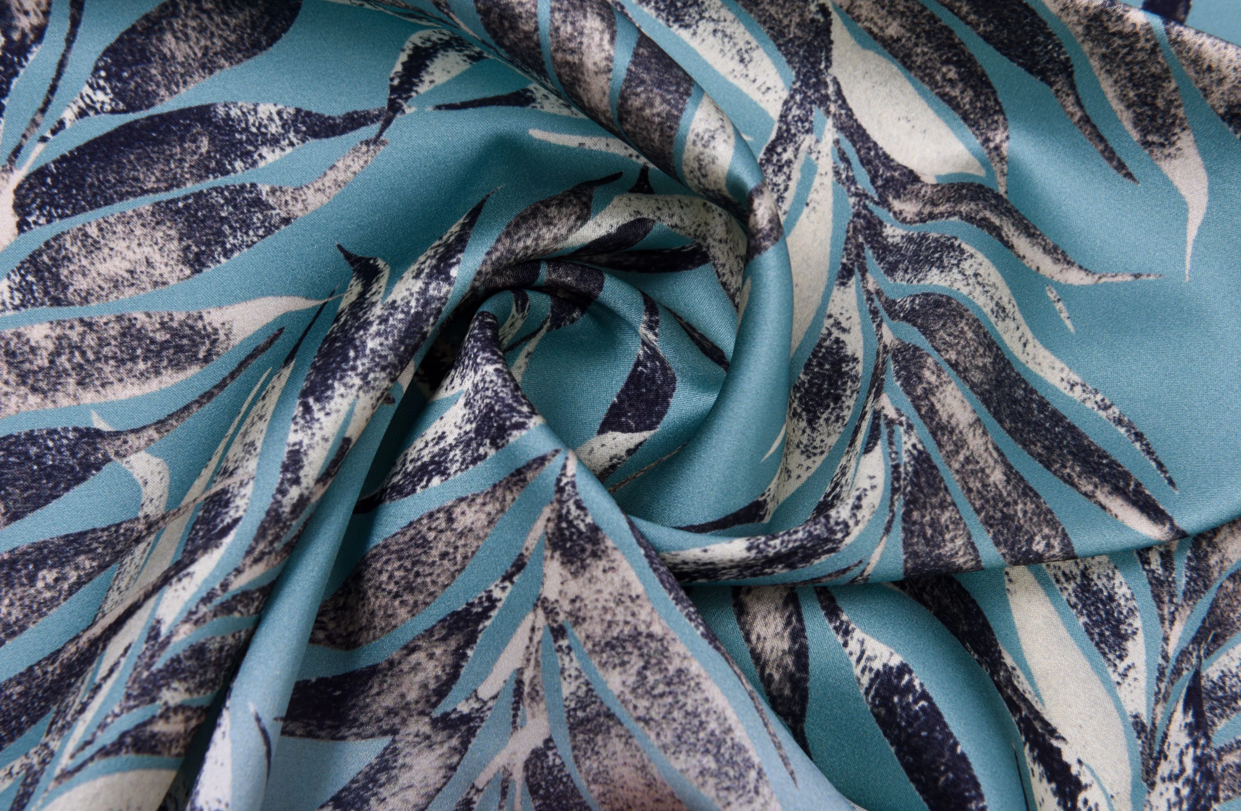 Original 100% Silk  Print Stretch Silk Fabric, 19 Momme Mulberry Silk Fabric.100% CRUELTY-FREE SILK Fashion Apparel width 48 inch
