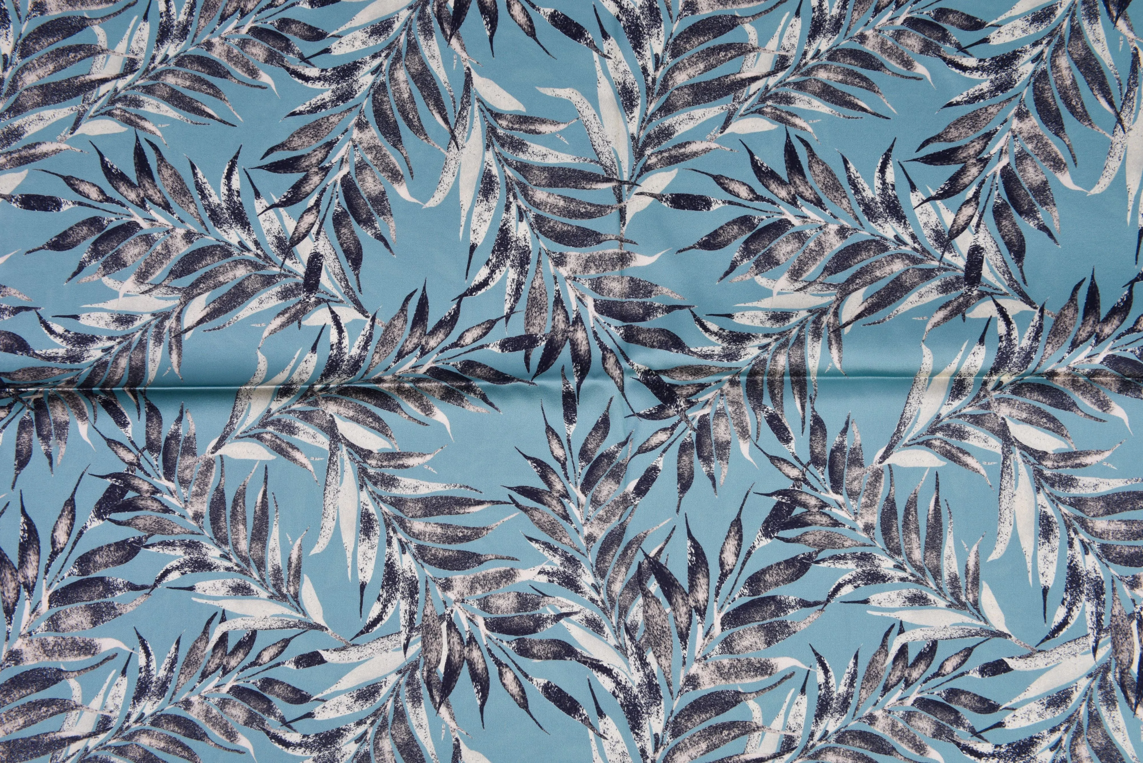 Original 100% Silk  Print Stretch Silk Fabric, 19 Momme Mulberry Silk Fabric.100% CRUELTY-FREE SILK Fashion Apparel width 48 inch