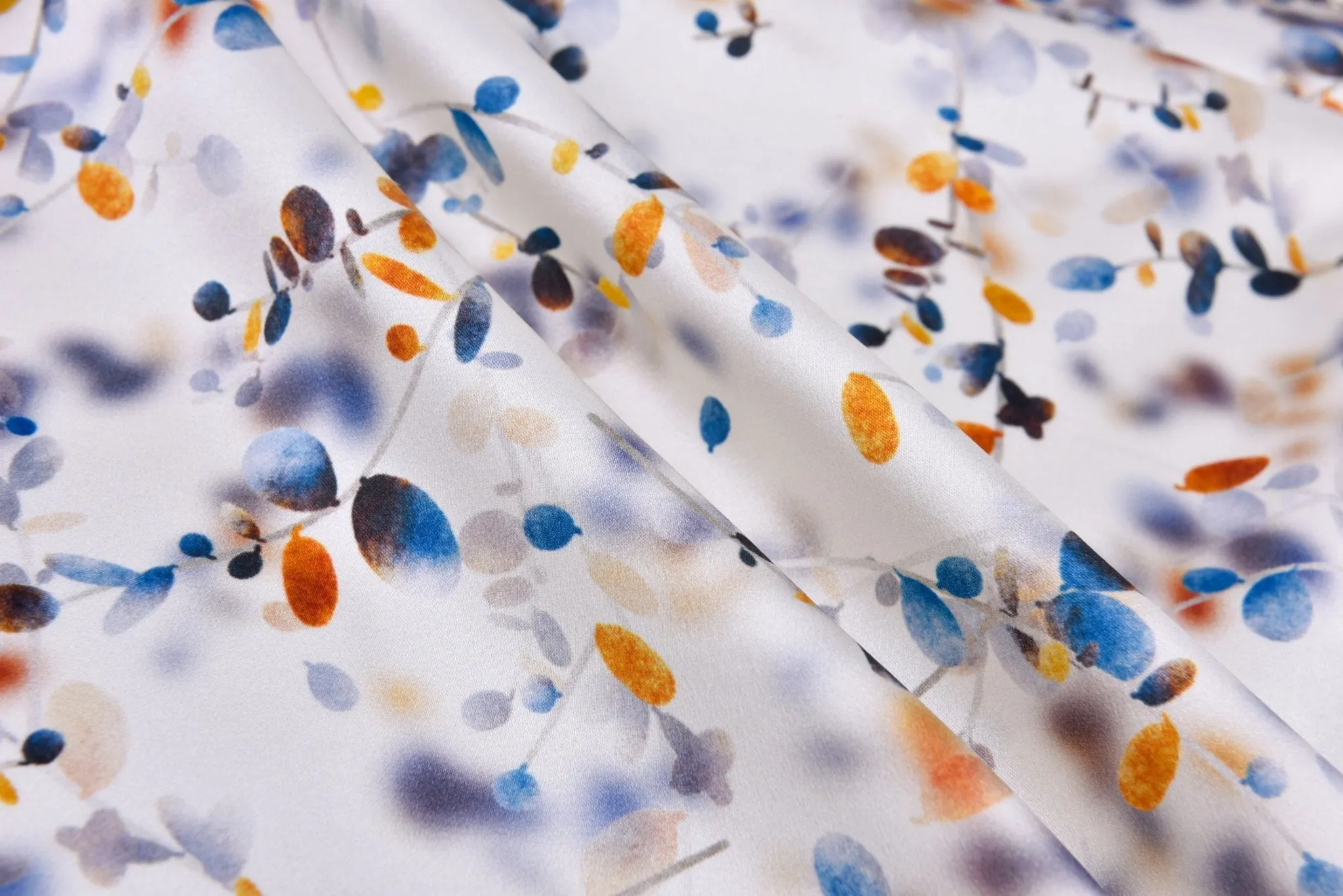 Original 100% Silk  Print Stretch Silk Fabric, 19 Momme Mulberry Silk Fabric.100% CRUELTY-FREE SILK Fashion Apparel width 48 inch