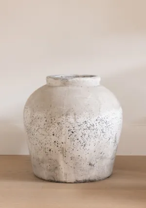 Paloma Clay Pot