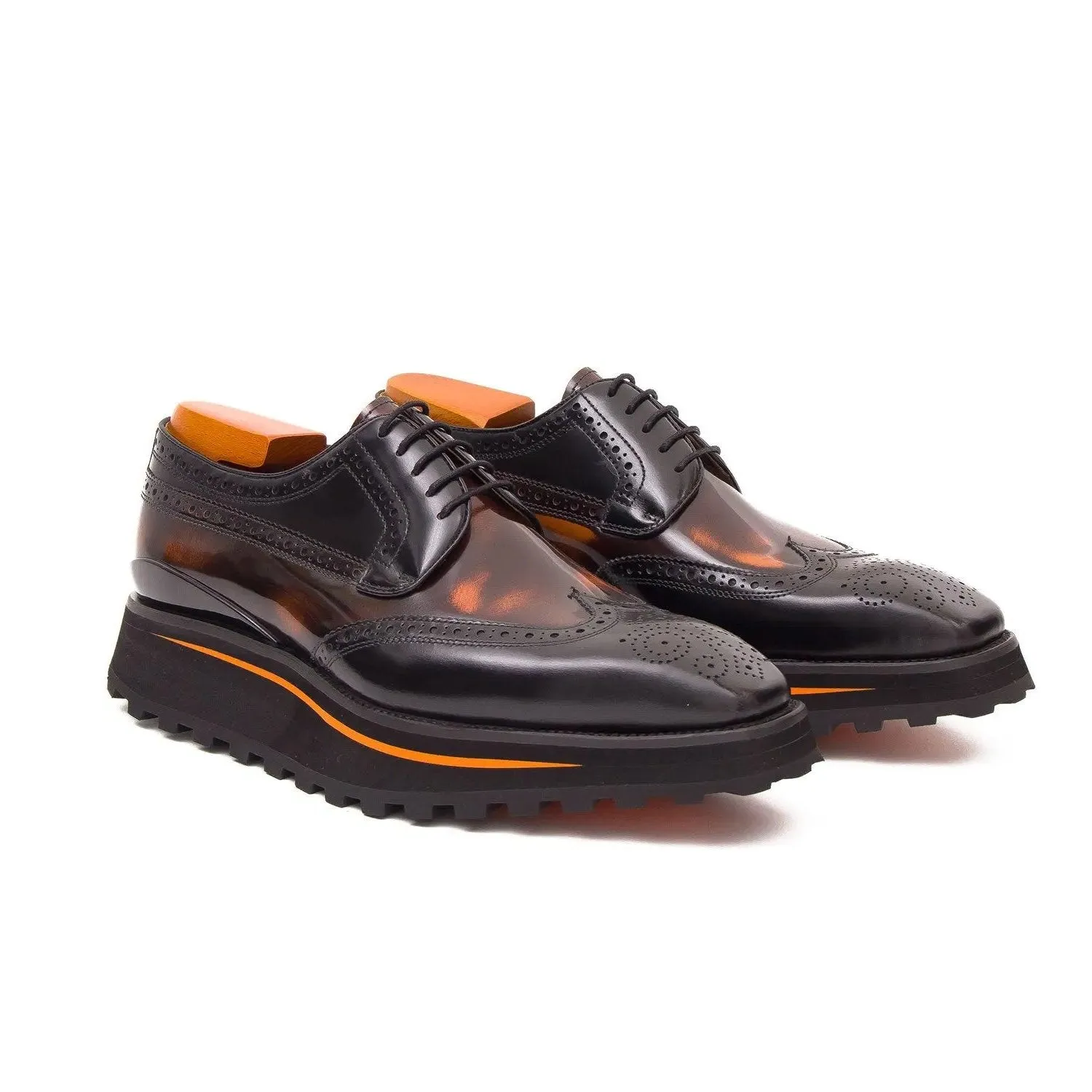 Patent leather shoes Platform brogues Black