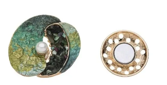 Pearl abstract magnetic brooches