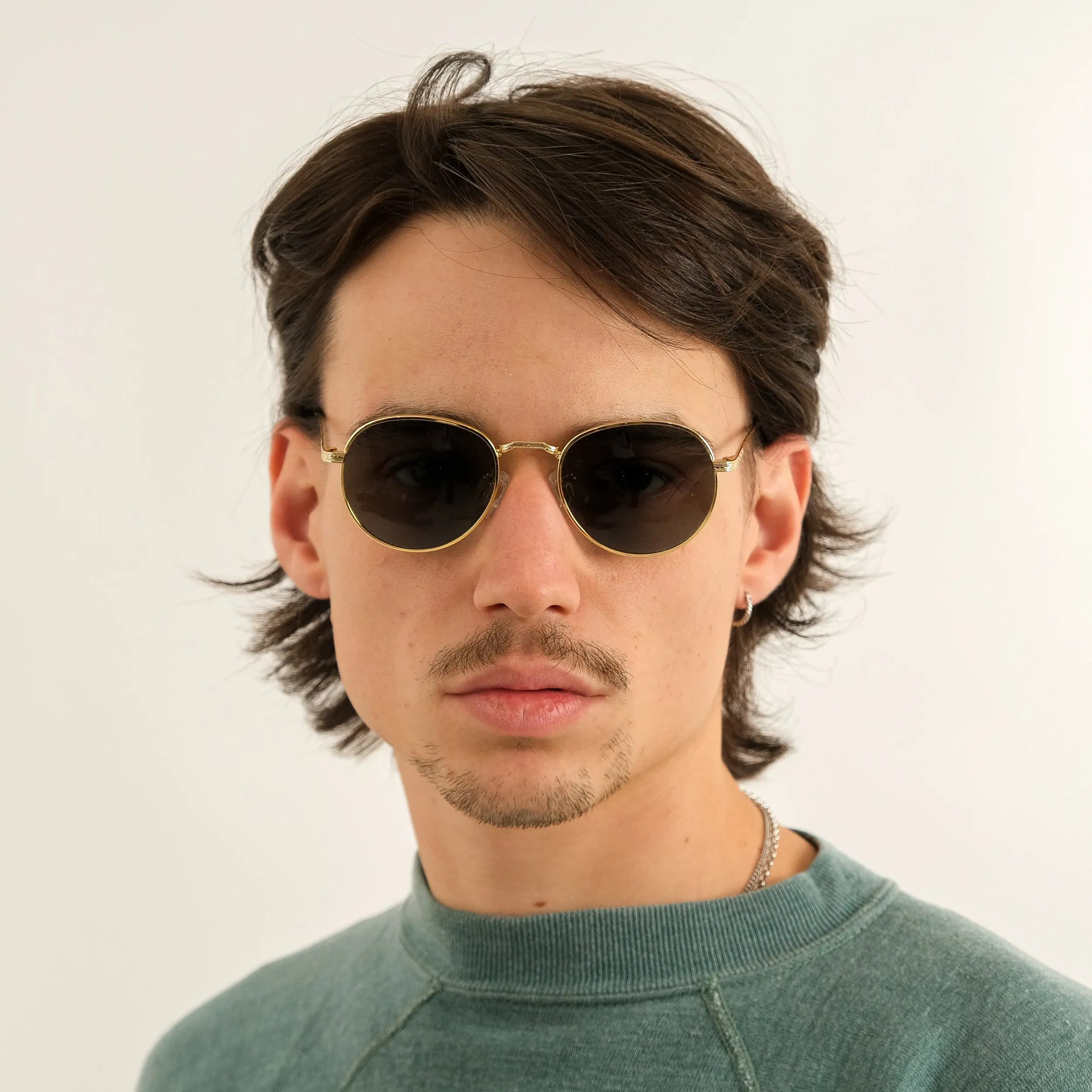 PILOT CLASSIC ROUND SUNGLASSES