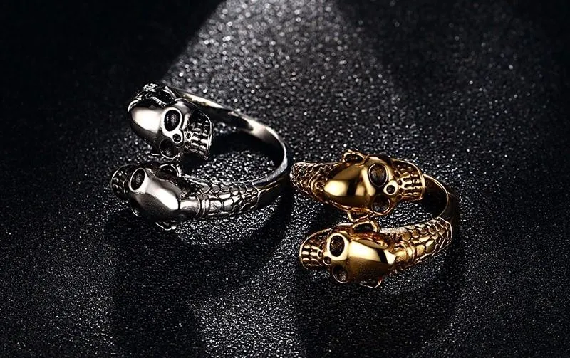 Polished Biker's Outlaw Double-Skull Ring