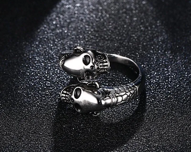 Polished Biker's Outlaw Double-Skull Ring