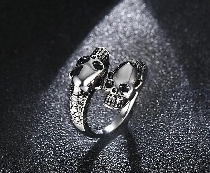 Polished Biker's Outlaw Double-Skull Ring