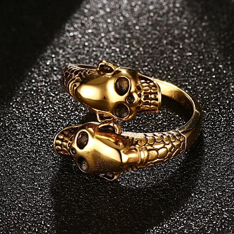 Polished Biker's Outlaw Double-Skull Ring