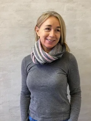 Polo neck warmer by Hanne Falkenberg, knitting pattern
